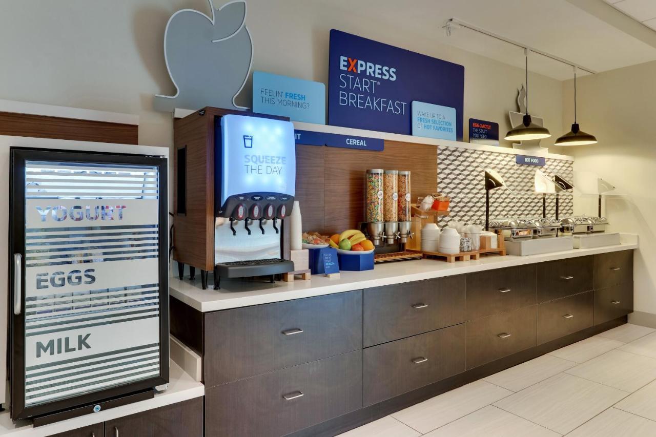 Holiday Inn Express & Suites - Dawsonville By Ihg Экстерьер фото